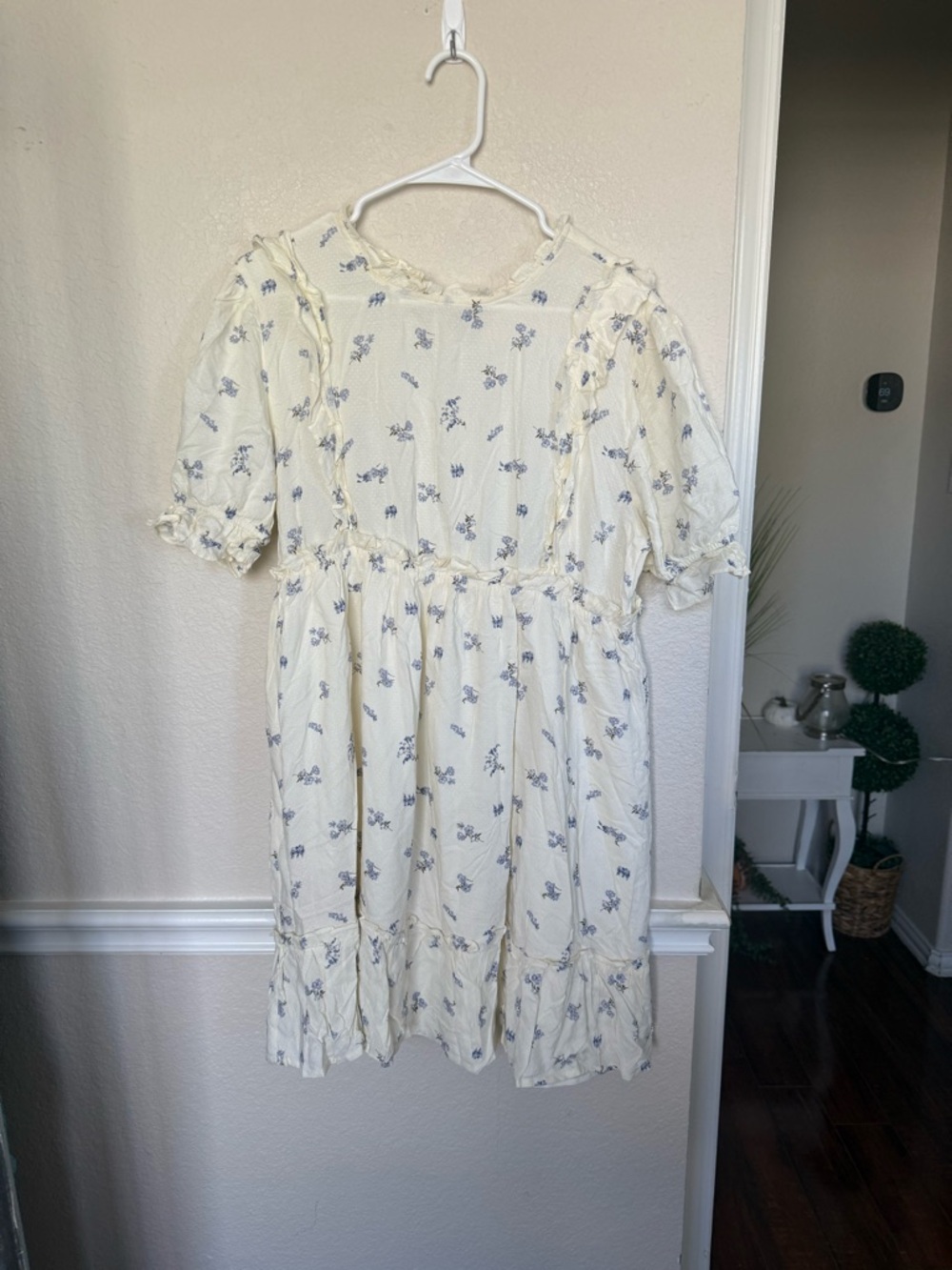 Ivory Floral Ruffle Short Dress XL RIO - Picture 5 of 14